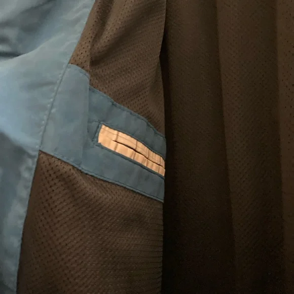 London Fog Rain Jacket - Picture 3 of 4